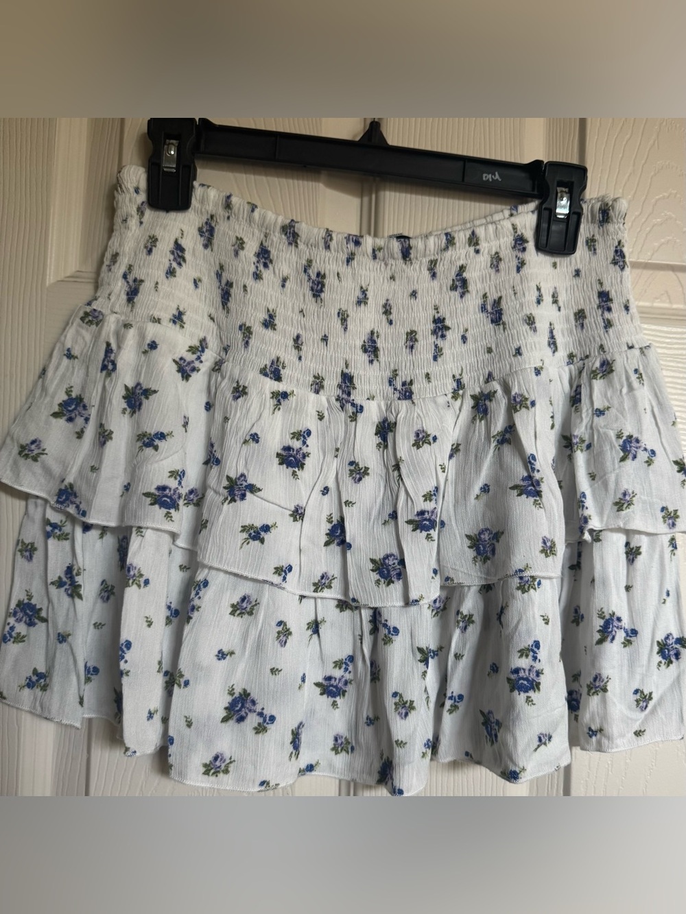 NWT White Tiered Floral Mini Skirt with Blue Floral Print